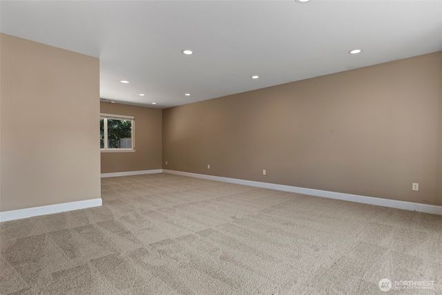 9917 140th Street Ct E, Puyallup, WA 98373
