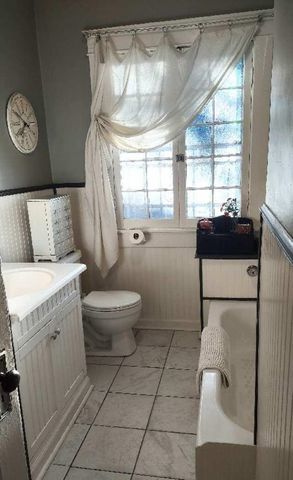 3544 FORREST AVE E, Memphis, TN 38122