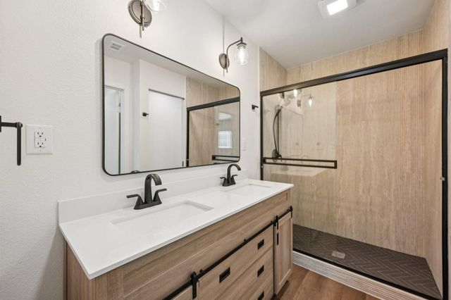 14 Fiddleleaf Court, The Woodlands, TX 77381