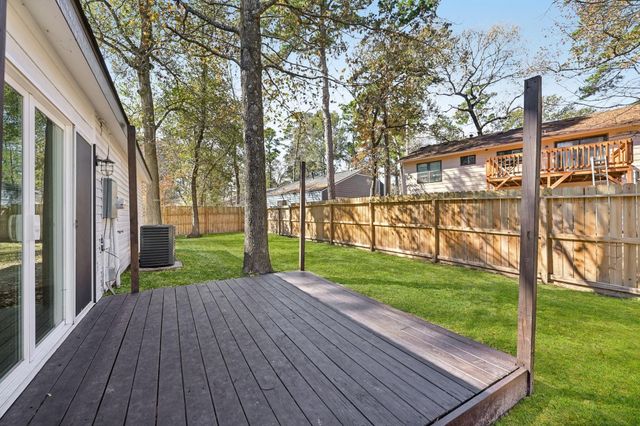 14 Fiddleleaf Court, The Woodlands, TX 77381