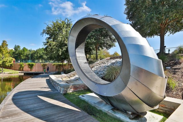 14 Fiddleleaf Court, The Woodlands, TX 77381