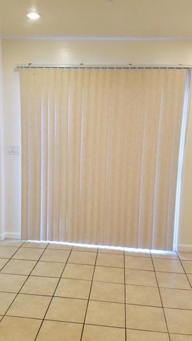 294 Chambers St 12, El Cajon, CA 92020