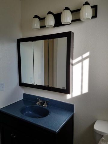 294 Chambers St 12, El Cajon, CA 92020