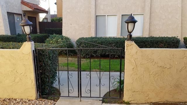 294 Chambers St 12, El Cajon, CA 92020