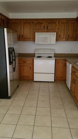 294 Chambers St 12, El Cajon, CA 92020