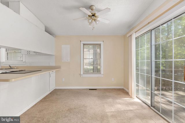 207 CREEKSIDE DR, Locust Grove, VA 22508