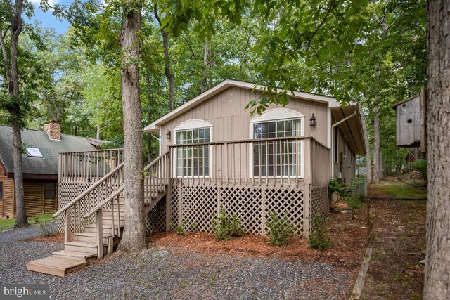 207 CREEKSIDE DR, Locust Grove, VA 22508