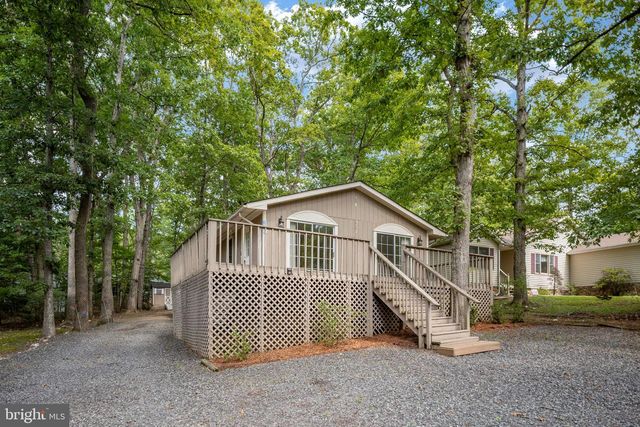207 CREEKSIDE DR, Locust Grove, VA 22508