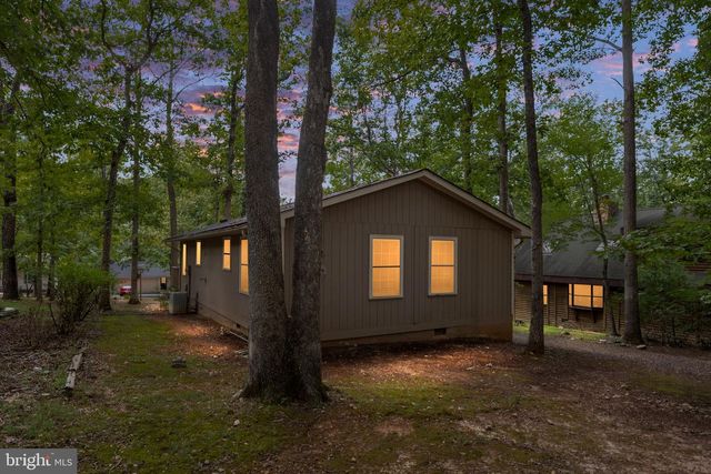 207 CREEKSIDE DR, Locust Grove, VA 22508