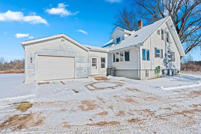651 N WISCONSIN STREET, Berlin, WI 54923