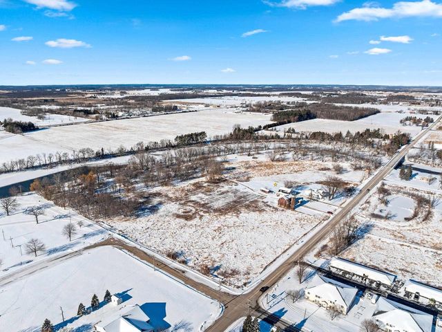 651 N WISCONSIN STREET, Berlin, WI 54923