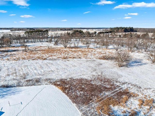 651 N WISCONSIN STREET, Berlin, WI 54923