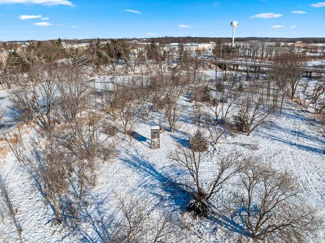 651 N WISCONSIN STREET, Berlin, WI 54923