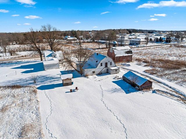 651 N WISCONSIN STREET, Berlin, WI 54923