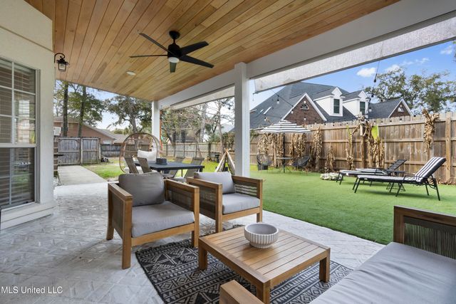 2026 Bent Oaks Boulevard, Biloxi, MS 39531