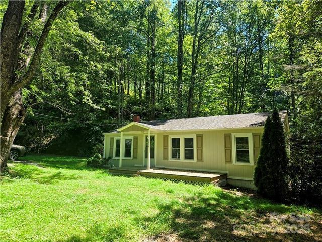 1875 Laurel Fork Road, Vilas, NC 28692
