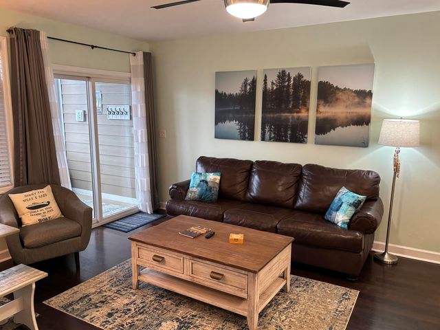 1273 Graves Harbor Trl # 304, Huddleston, VA 24104