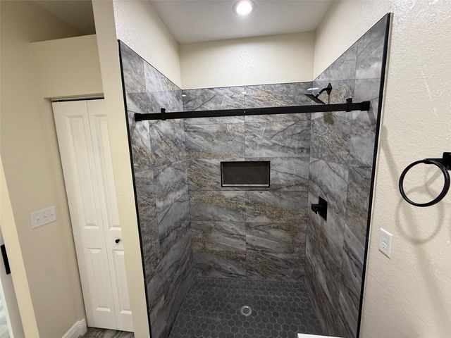 2027 SE 45 TERRACE, Gainesville, FL 32641