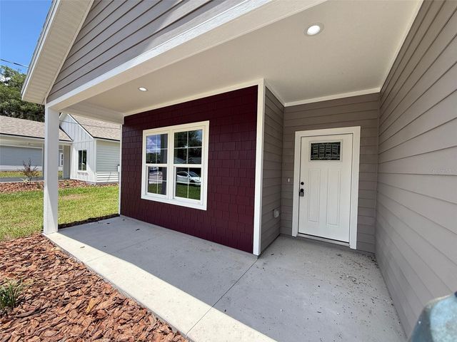 2027 SE 45 TERRACE, Gainesville, FL 32641