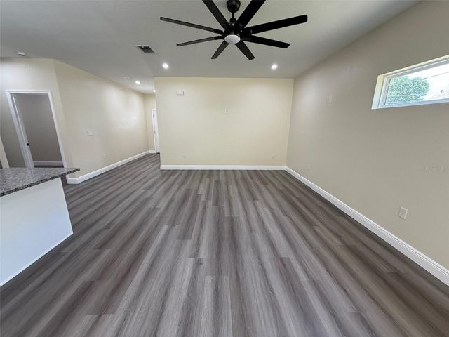 2027 SE 45 TERRACE, Gainesville, FL 32641