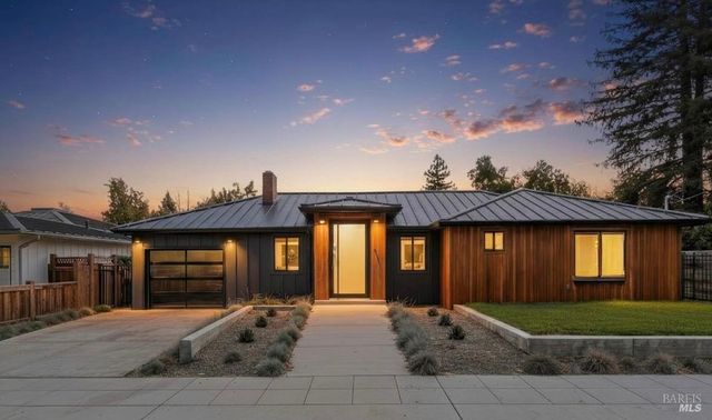 1317 Hillview Pl, St. Helena, CA 94574