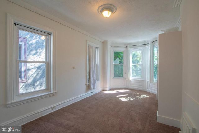 2039 N GRATZ ST, Philadelphia, PA 19121