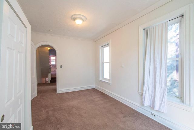 2039 N GRATZ ST, Philadelphia, PA 19121