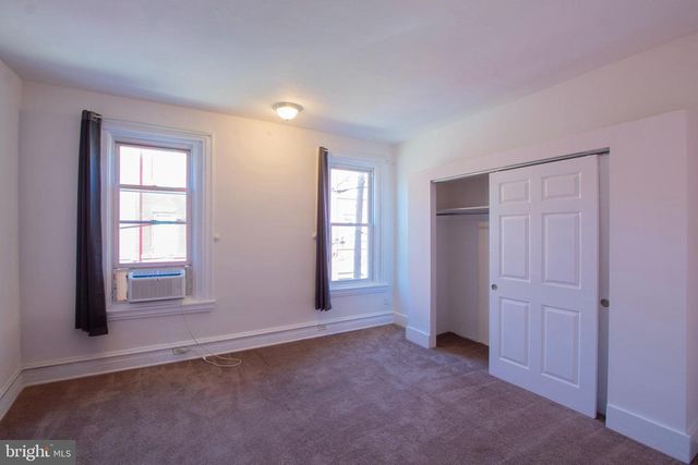 2039 N GRATZ ST, Philadelphia, PA 19121