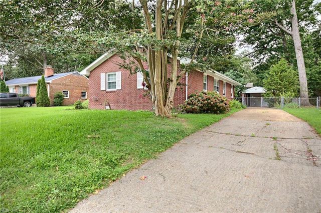 863 Catalina DR, Newport News, VA 23608