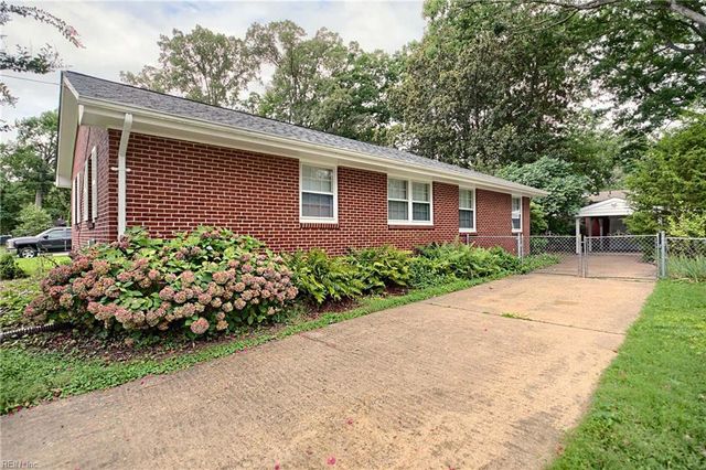 863 Catalina DR, Newport News, VA 23608