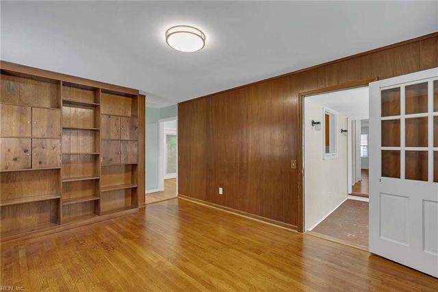 863 Catalina DR, Newport News, VA 23608