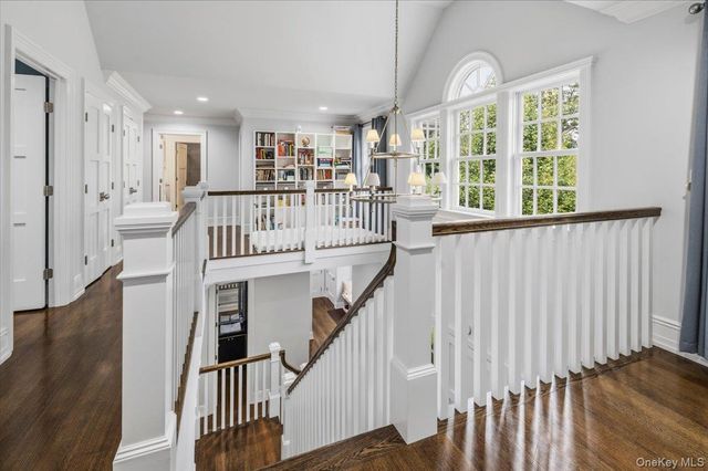 1481 N Country Road, Wading River, NY 11792