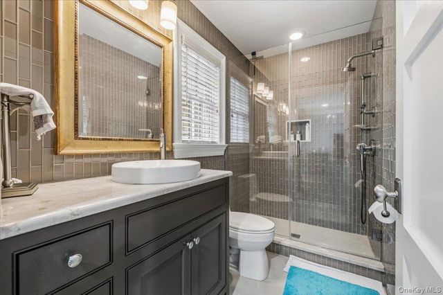 1481 N Country Road, Wading River, NY 11792