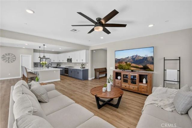 1754 Boysen, Beaumont, CA 92223