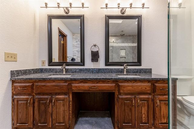 2325 East Hills Drive, Moore, OK 73160