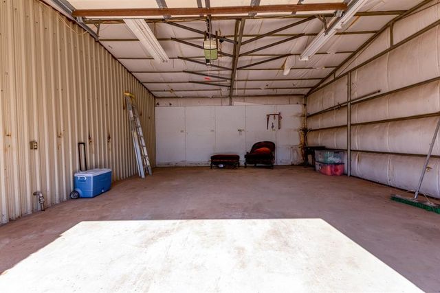 2325 East Hills Drive, Moore, OK 73160