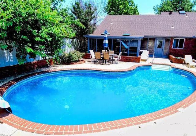 2325 East Hills Drive, Moore, OK 73160