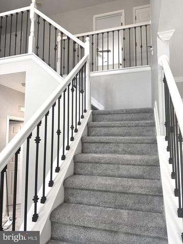 23063 PEMBROOK DR, Hollywood, MD 20636