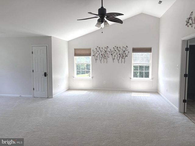 23063 PEMBROOK DR, Hollywood, MD 20636