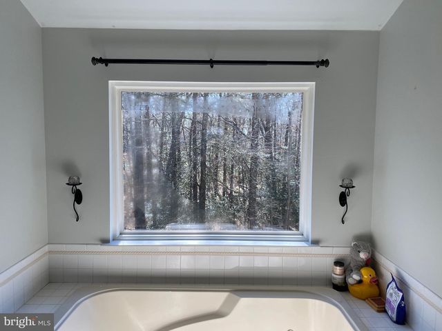 23063 PEMBROOK DR, Hollywood, MD 20636