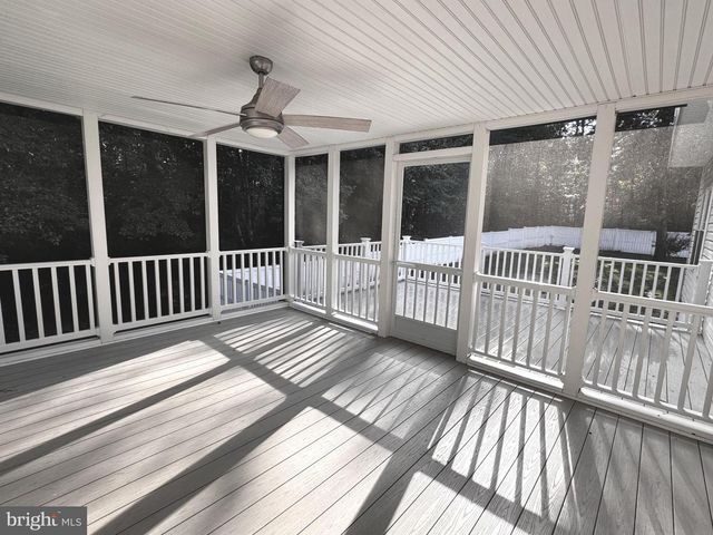 23063 PEMBROOK DR, Hollywood, MD 20636