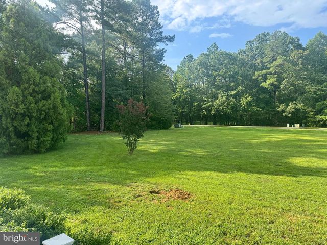 23063 PEMBROOK DR, Hollywood, MD 20636