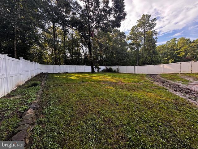23063 PEMBROOK DR, Hollywood, MD 20636