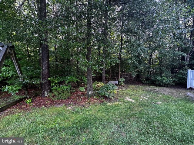 23063 PEMBROOK DR, Hollywood, MD 20636