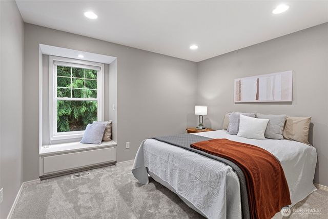 16430 266th Avenue SE, Issaquah, WA 98027