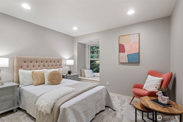 16430 266th Avenue SE, Issaquah, WA 98027