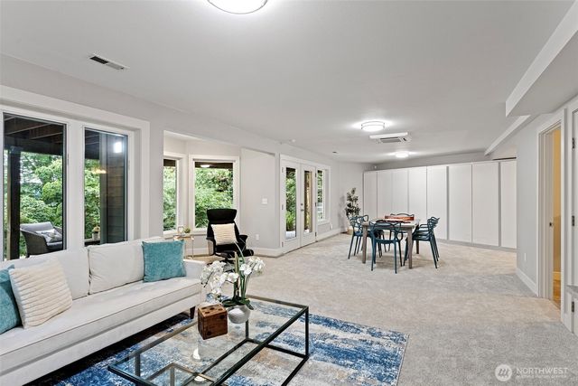 16430 266th Avenue SE, Issaquah, WA 98027