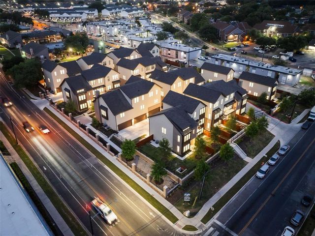 2209 Woodland Ave 803, Austin, TX 78741