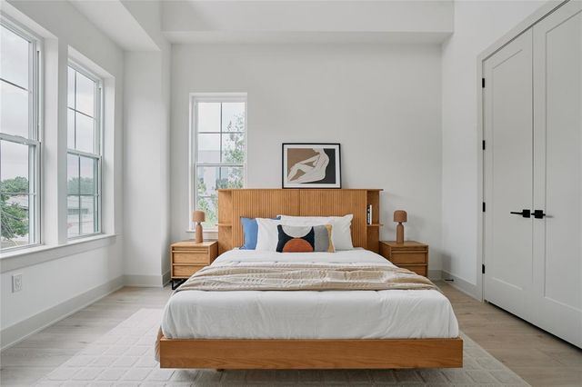 2209 Woodland Ave 803, Austin, TX 78741