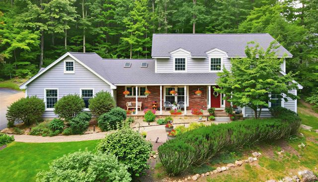 17 Olde English Road, Bedford, NH 03110